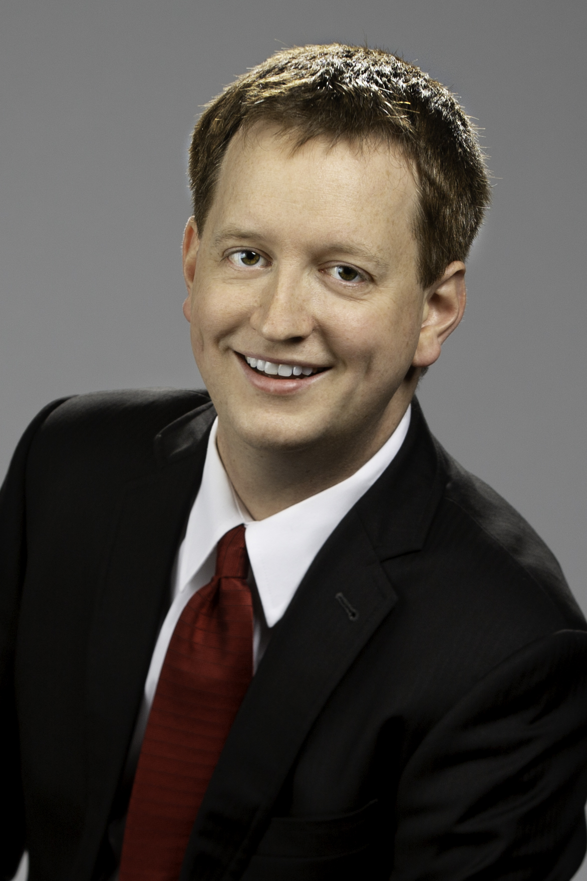 DW headshot 2019